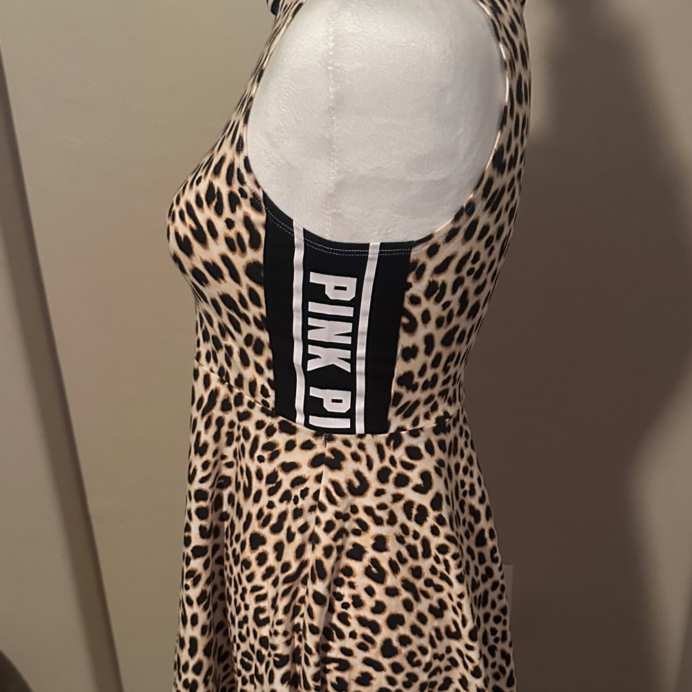 Vs pink Leopard Print Sleeveless Dress - Picture 2 of 4